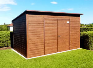 4x3m-es prémium tároló hátra lejtő tetővel, világos aranytölgy falakkal és kétszárnyú kapuval, csokoládébarna tetővel, szegélyekkel